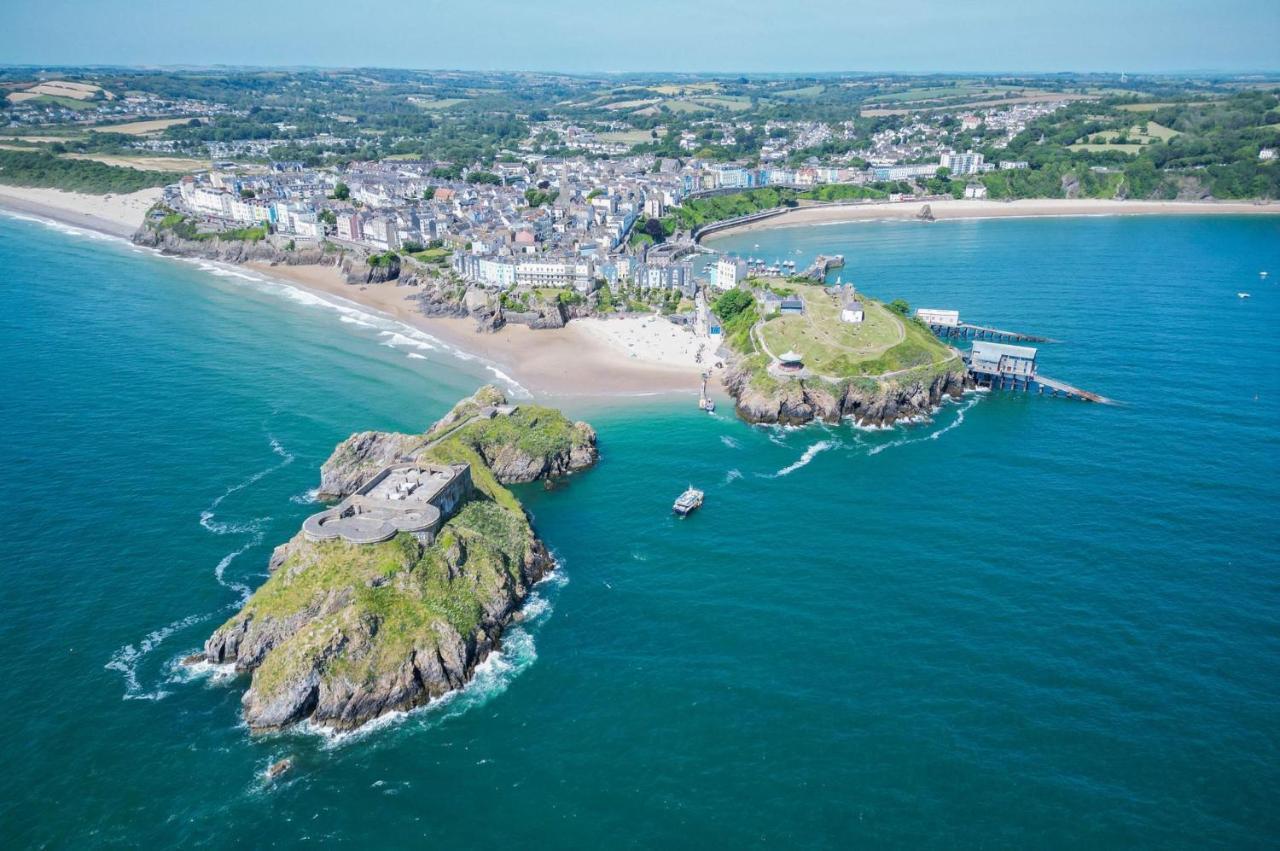 Croft Court - 1 Bedroom Apartment - Tenby Eksteriør billede