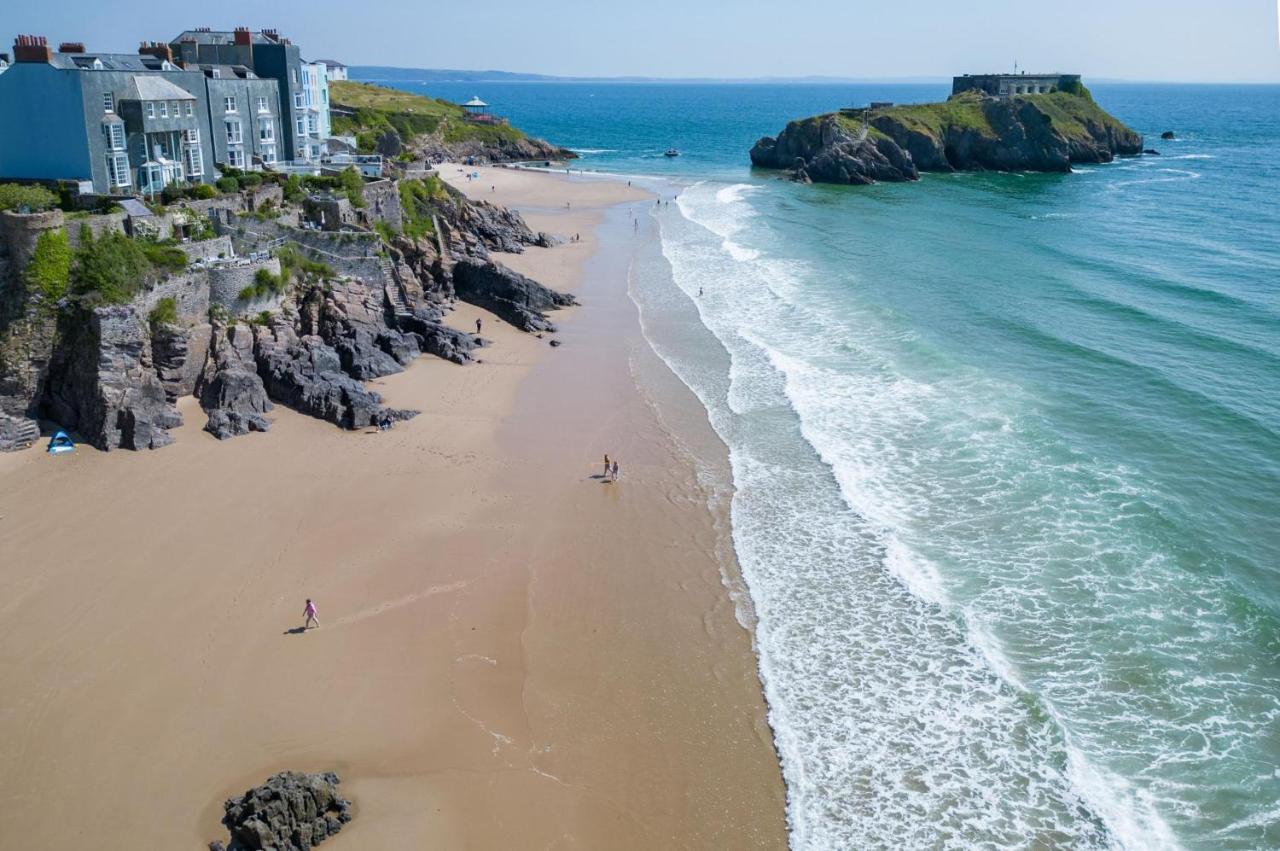 Croft Court - 1 Bedroom Apartment - Tenby Eksteriør billede
